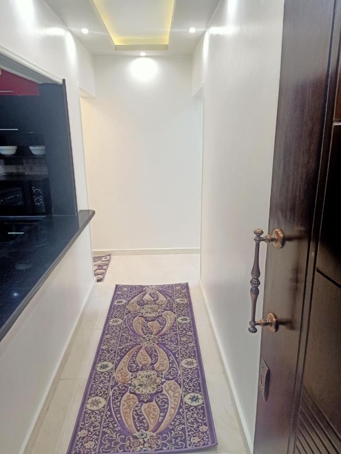 للعائلات فقط The Fardous Apartment Sea View İskenderiye Dış mekan fotoğraf